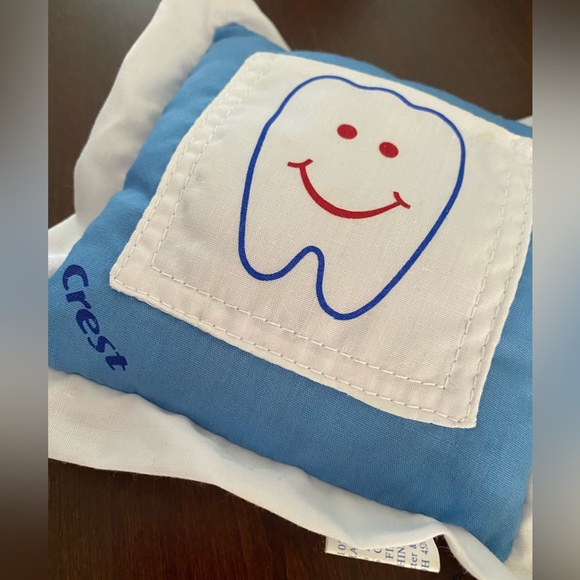 Tooth fairy pocket pillow 🦷 - Picture 4 of 4